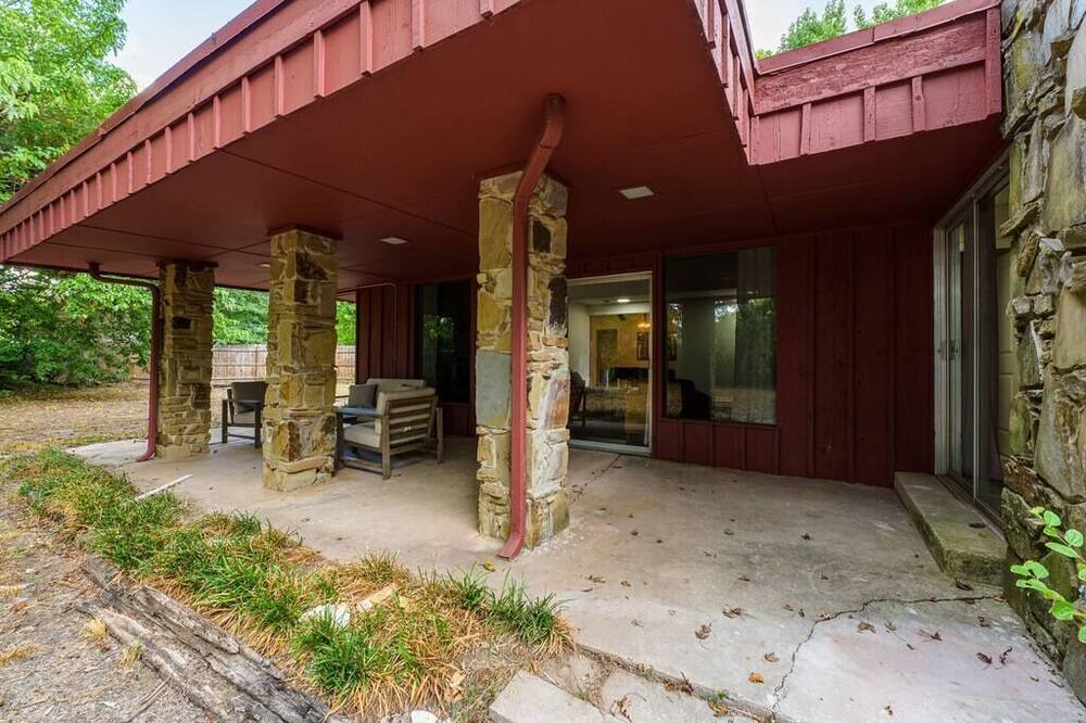 Photo of Patio Balcony in Norman