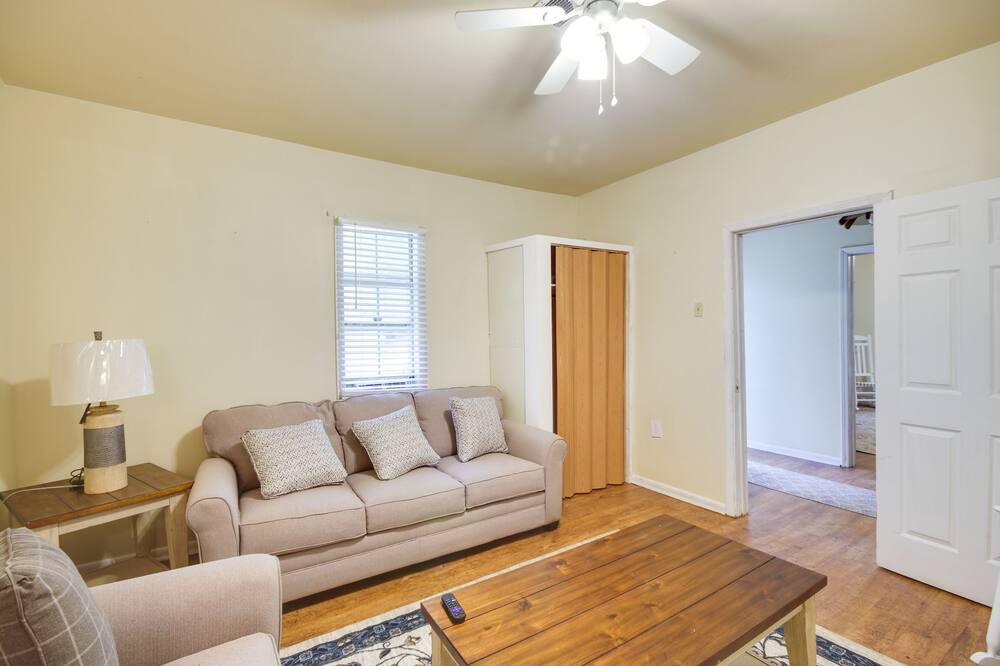 Photo of Bedroom in Hazlehurst