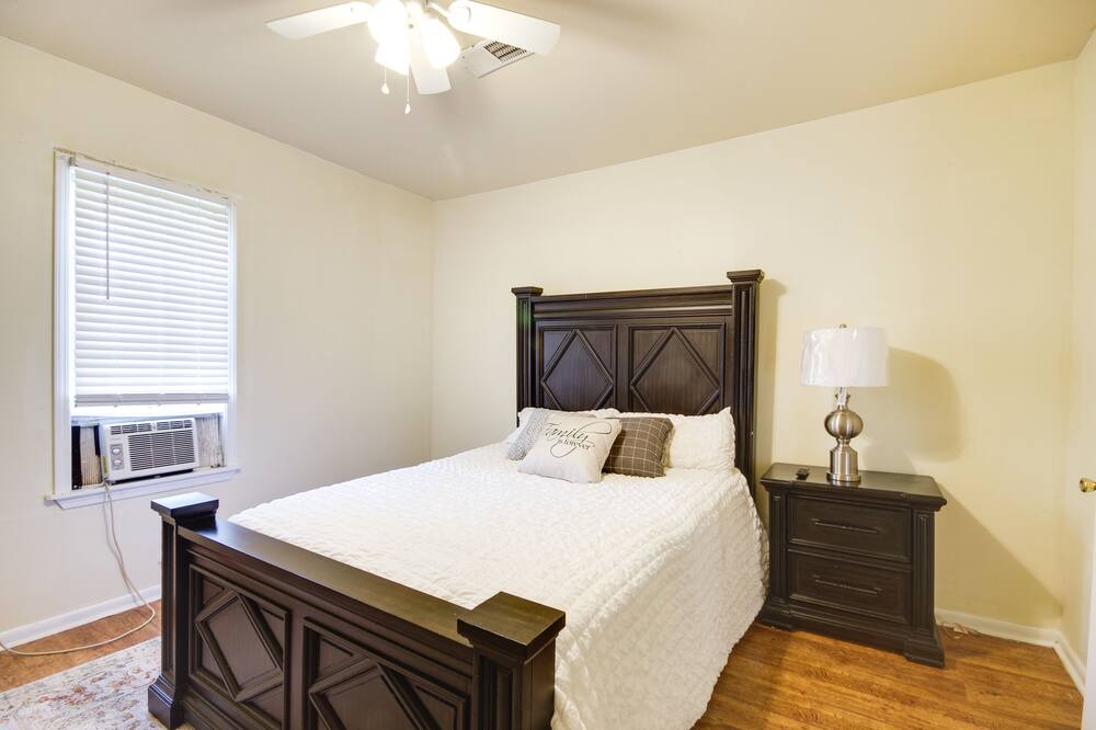 Photo of Bedroom in Hazlehurst