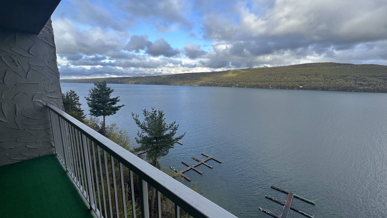 Photo of Outdoor in Holcomb