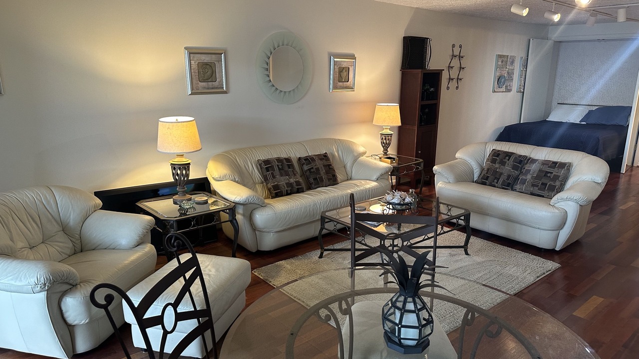 Photo of Livingroom in Holcomb