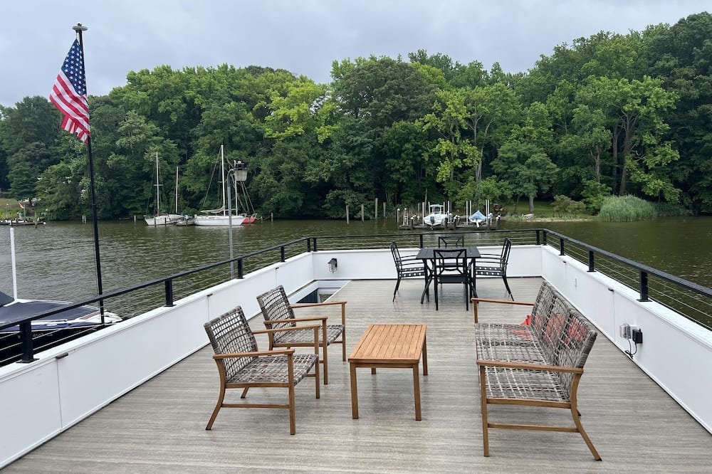 Photo of Others in Annapolis