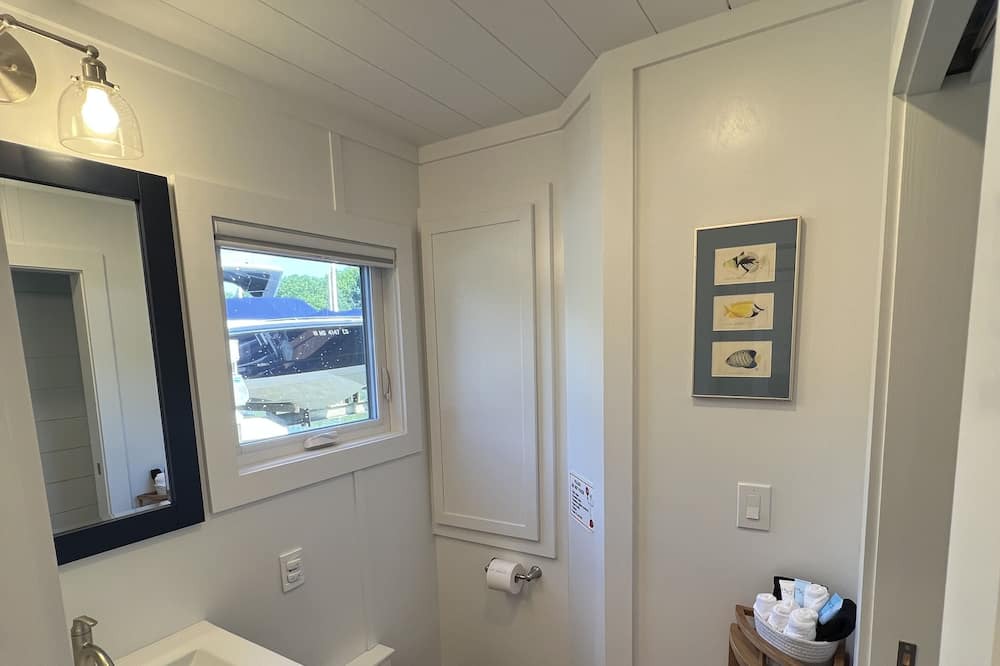 Photo of Bathroom in Annapolis