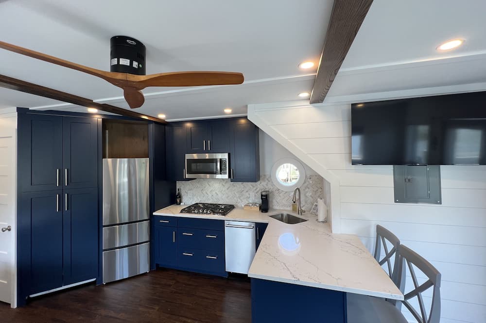 Photo of Others in Annapolis