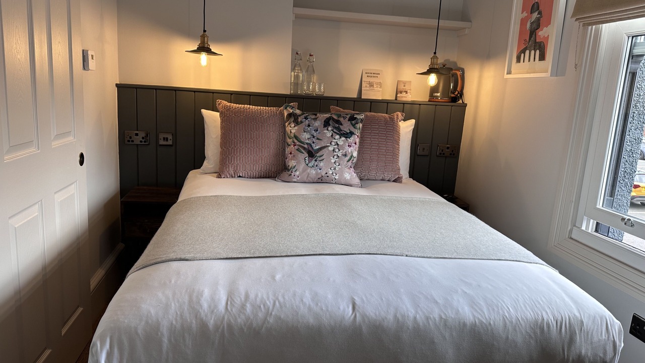 Photo of Bedroom in Helensburgh