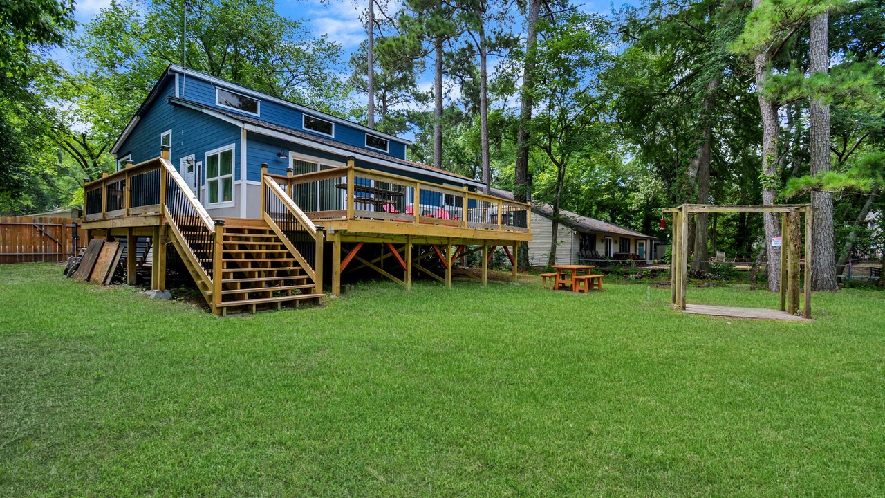 Photo of Outdoor in Montgomery