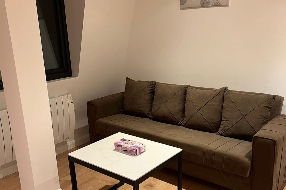 Photo of Livingroom in Walpole