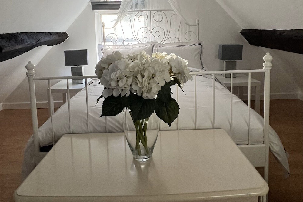 Photo of Others in Malpas