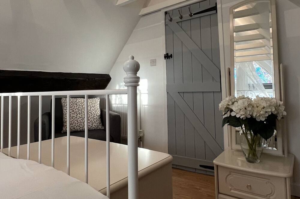 Photo of Bedroom in Malpas