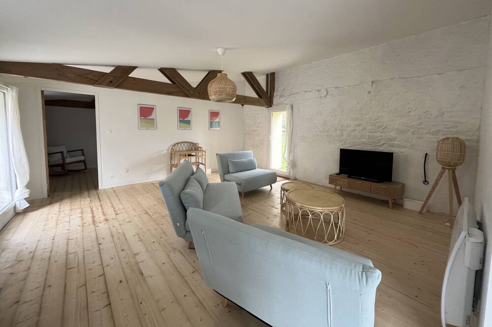 Photo of Livingroom in Plouider