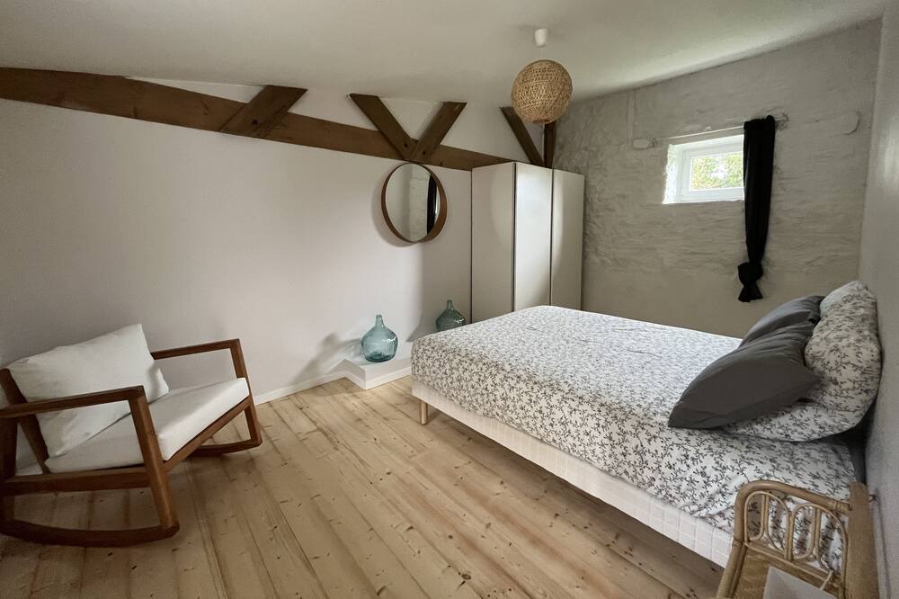 Photo of Bedroom in Plouider