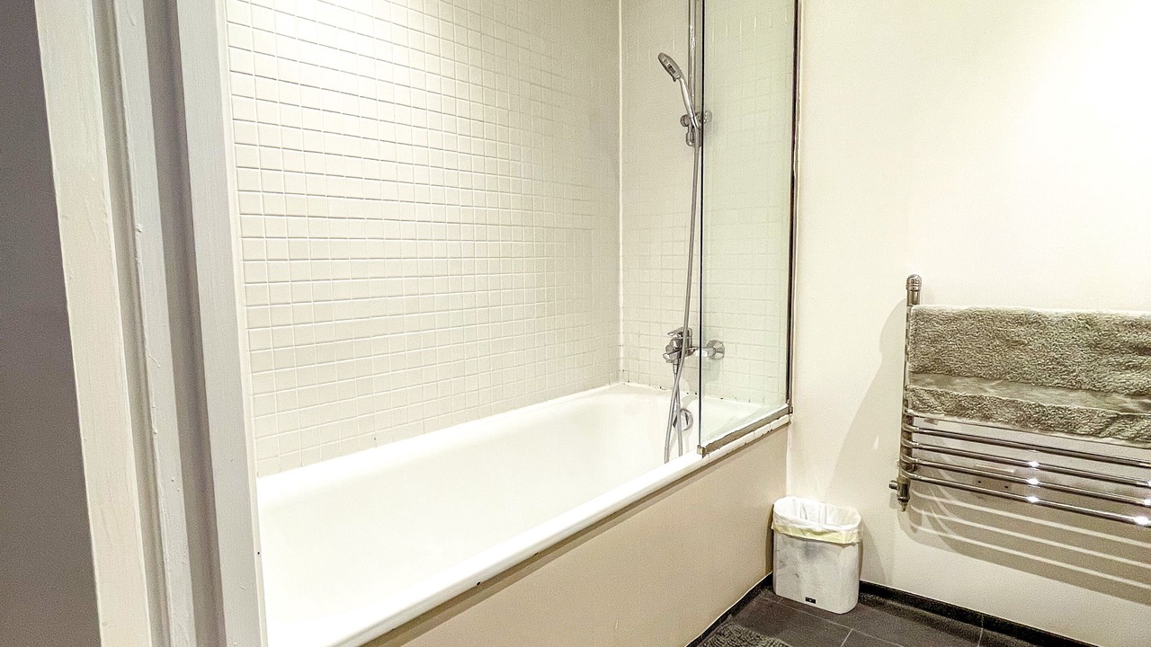 Photo of Bathroom in Deptford