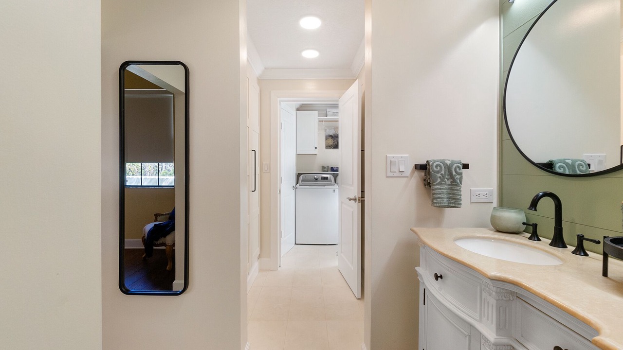 Photo of Others in Elizabeth Mcbrides Raulersons