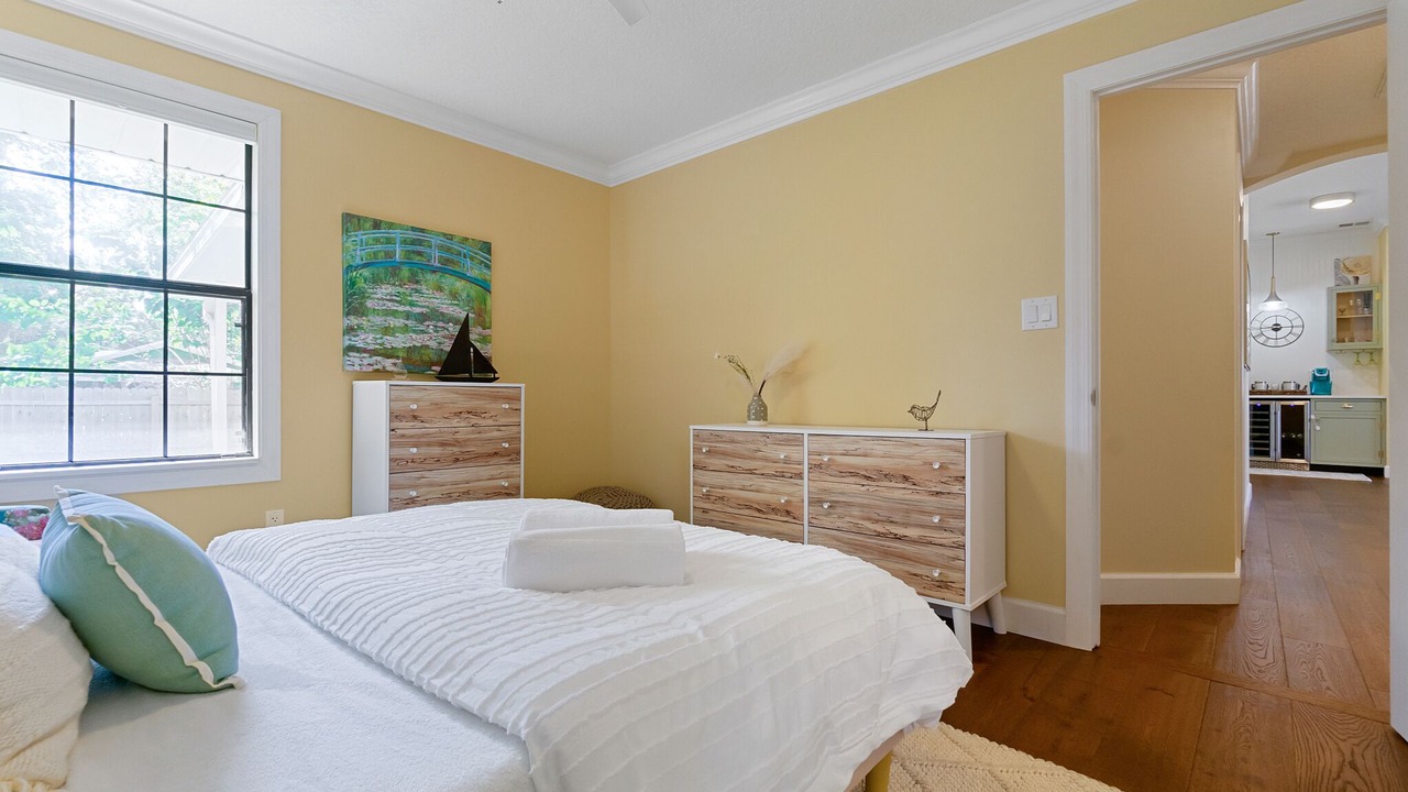 Photo of Others in Elizabeth Mcbrides Raulersons