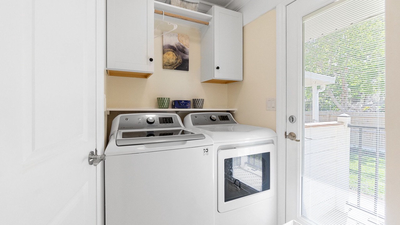 Photo of Others in Elizabeth Mcbrides Raulersons