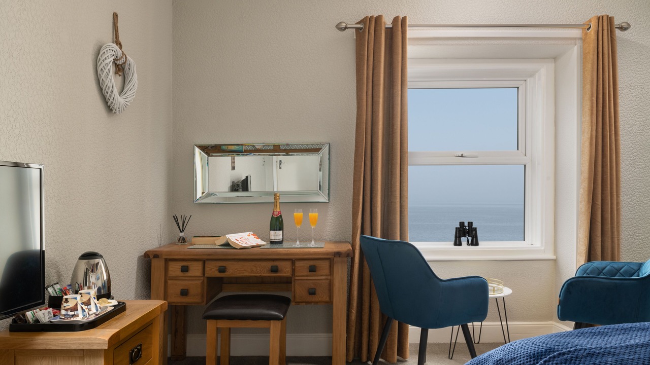 Photo of Bedroom in Llandudno