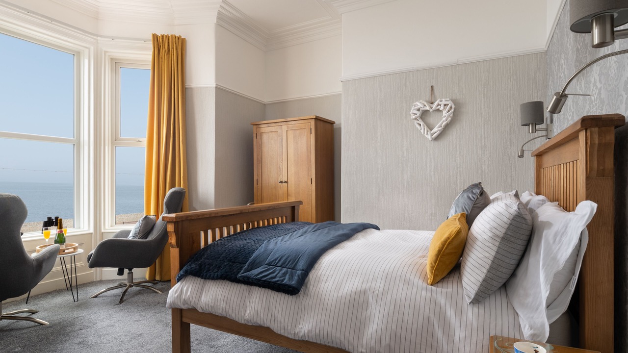 Photo of Bedroom in Llandudno