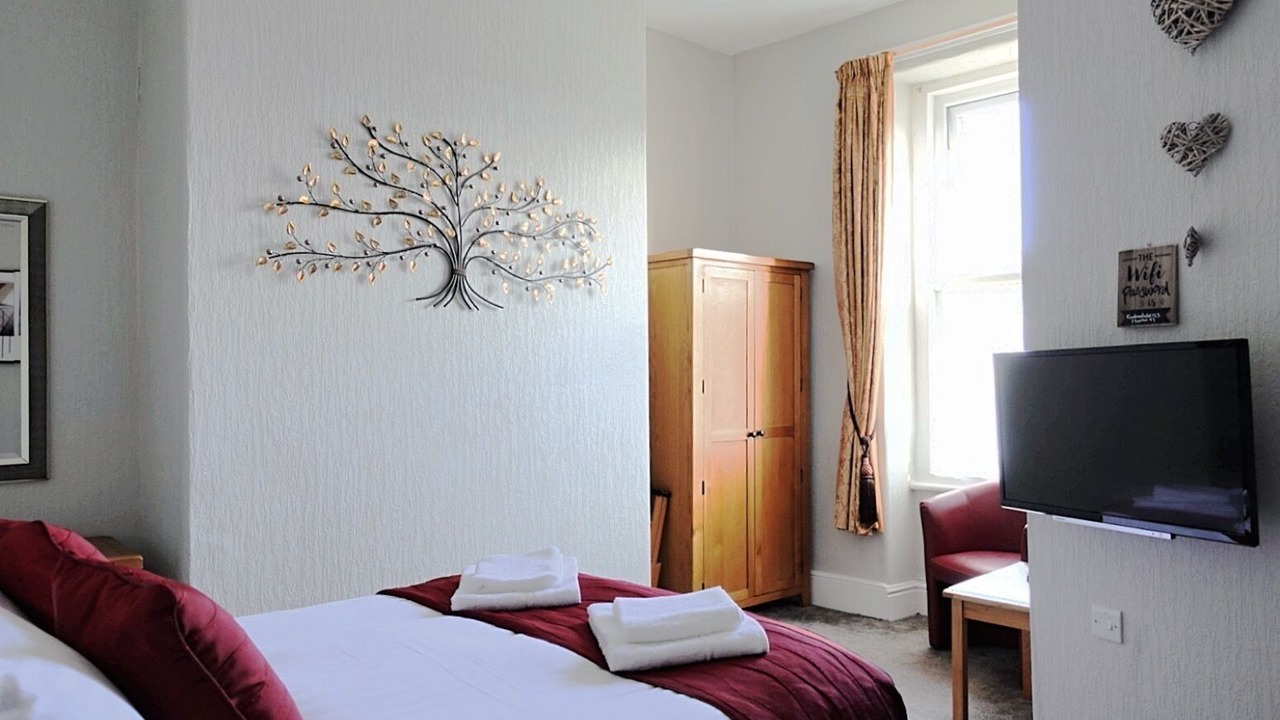 Photo of Bedroom in Llandudno