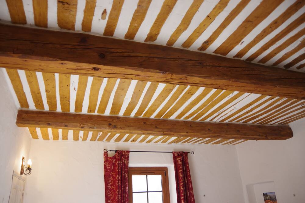 Photo of Bedroom in Saint-Laurent-des-Arbres