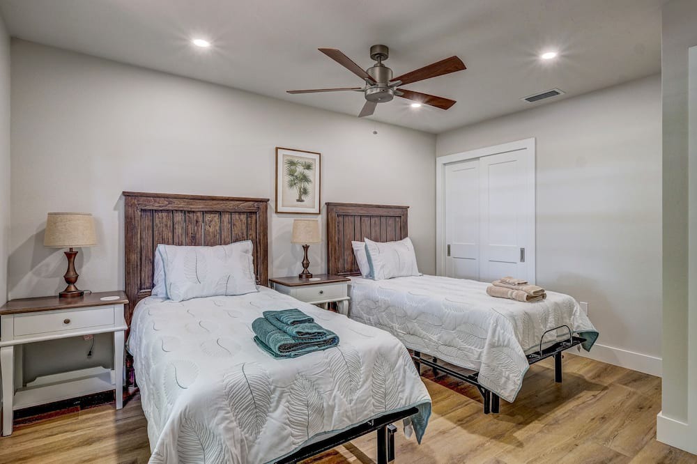 Photo of Bedroom in Palma Sola