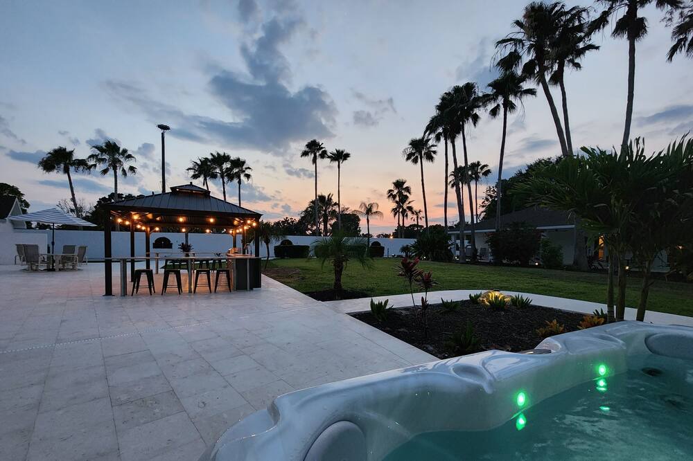 Photo of Outdoor in Palma Sola