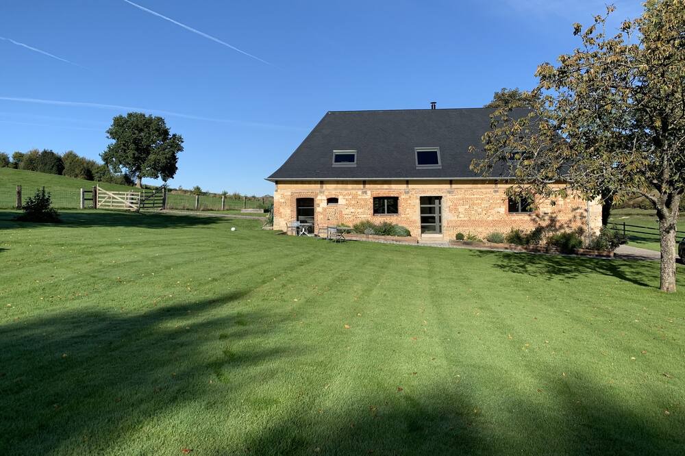 Photo of Outdoor in Saint-Martin-Osmonville