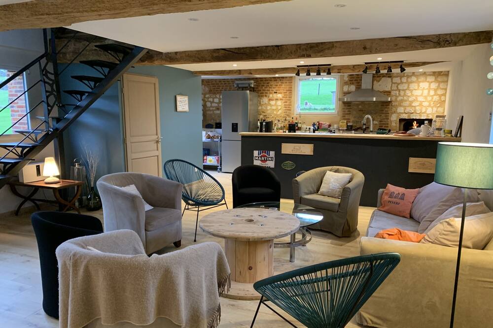 Photo of Livingroom in Saint-Martin-Osmonville