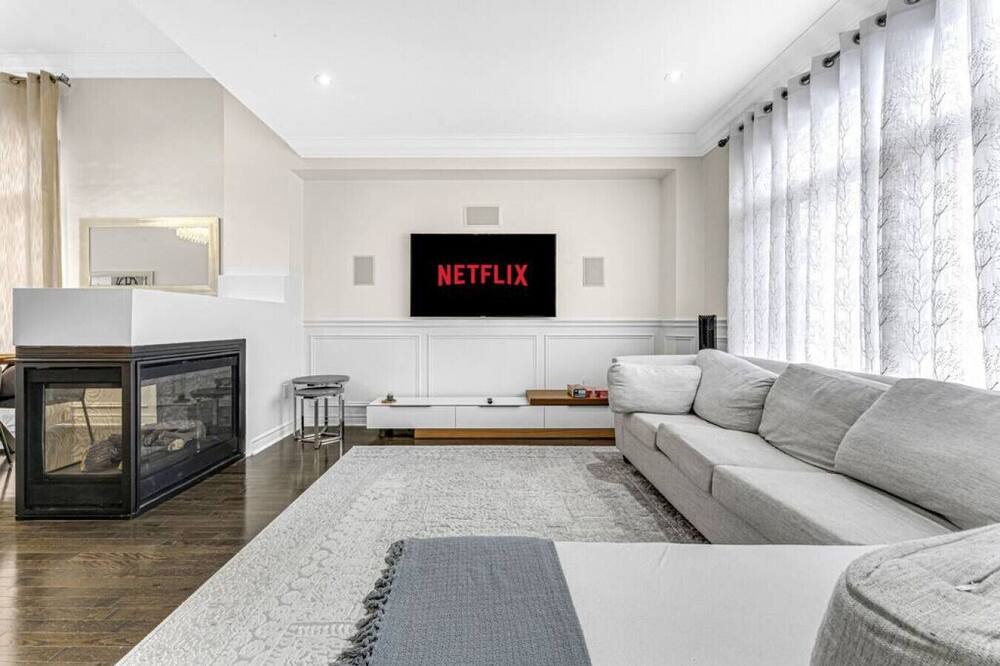 Photo of Bedroom in Ajax