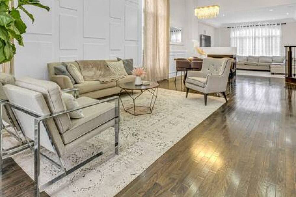 Photo of Bedroom in Ajax