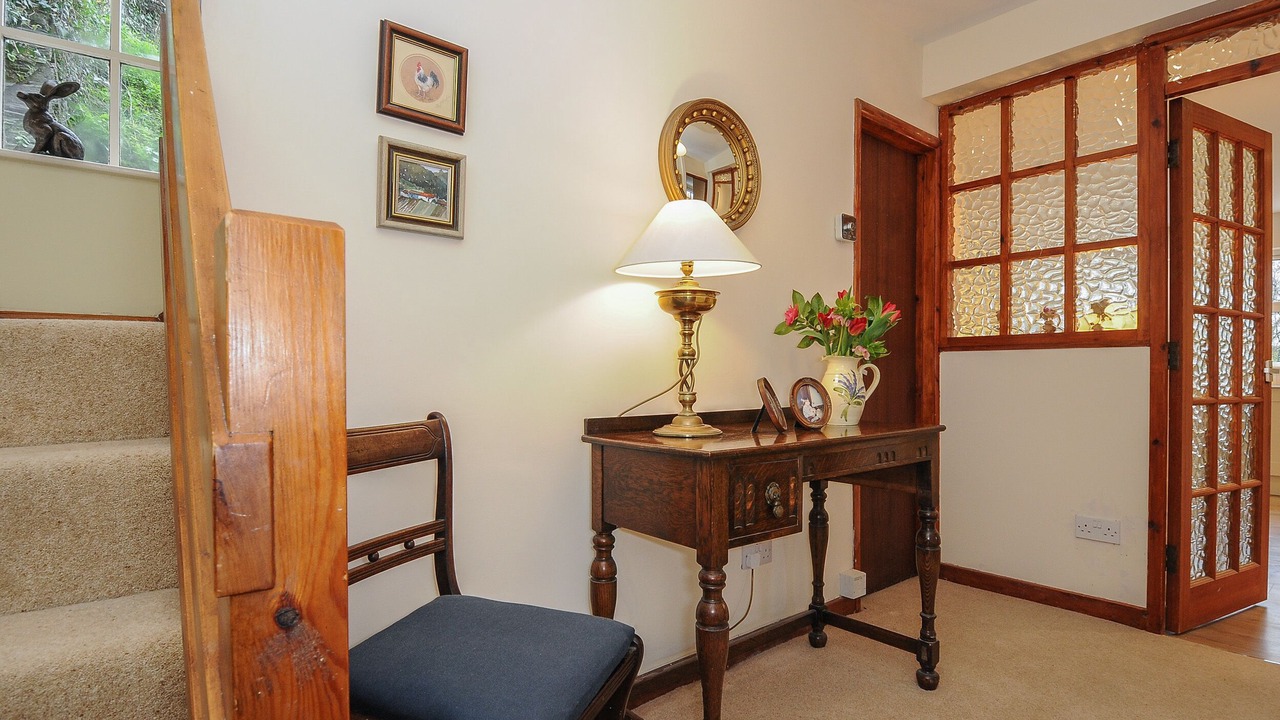 Photo of Others in Saint Kew