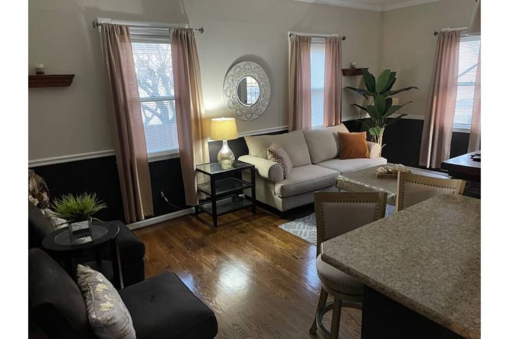 Photo of Livingroom in Ferguson