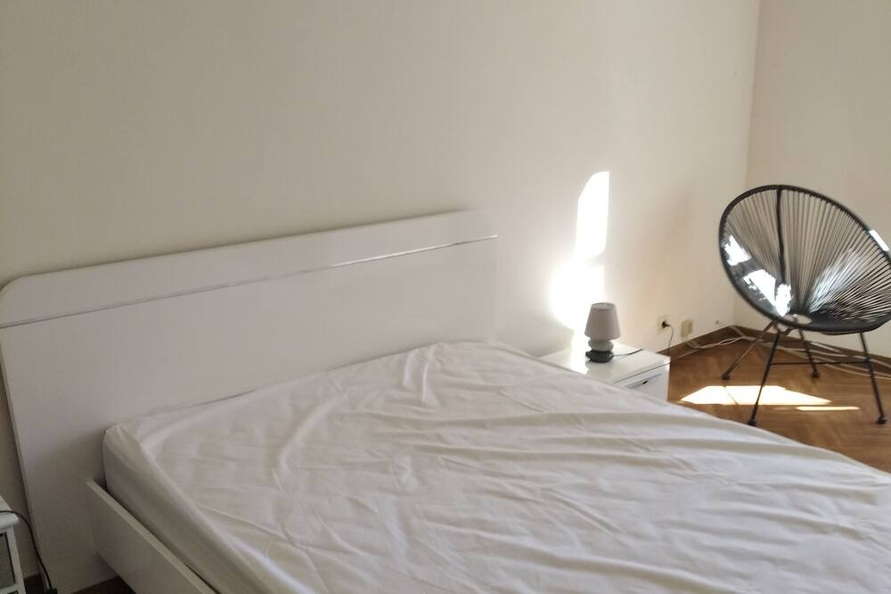 Photo of Bedroom in Lapalud