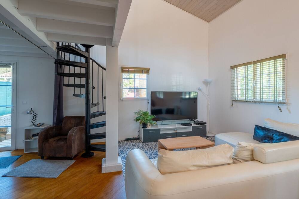 Photo of Livingroom in Bias