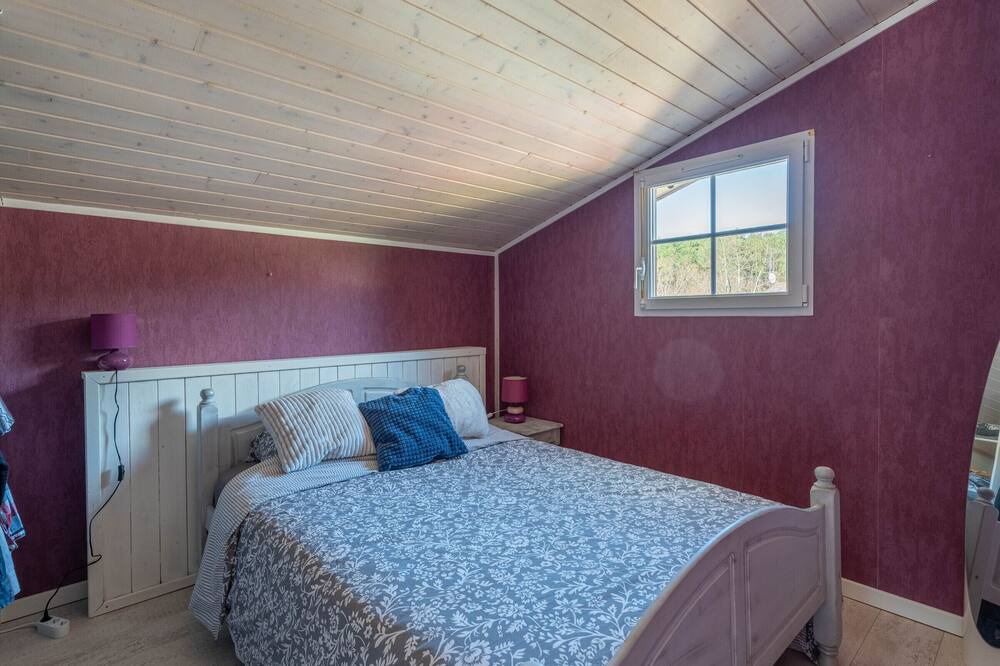 Photo of Bedroom in Bias