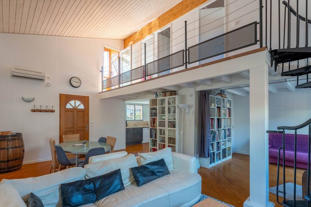 Photo of Livingroom in Bias