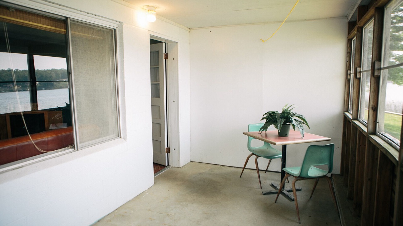 Photo of Outdoor in White Cloud
