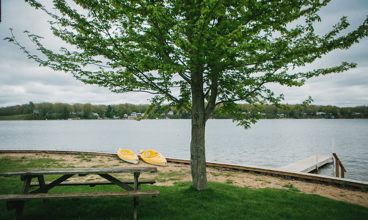 Photo of Outdoor in White Cloud