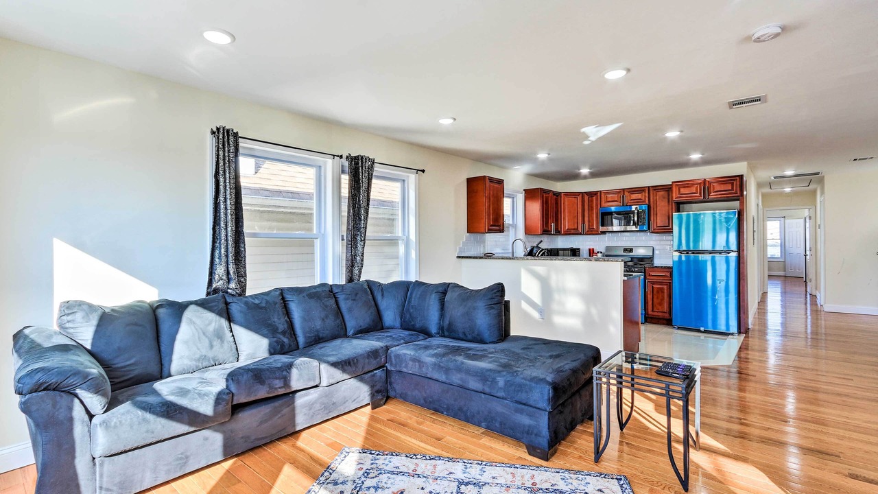 Photo of Others in Newark