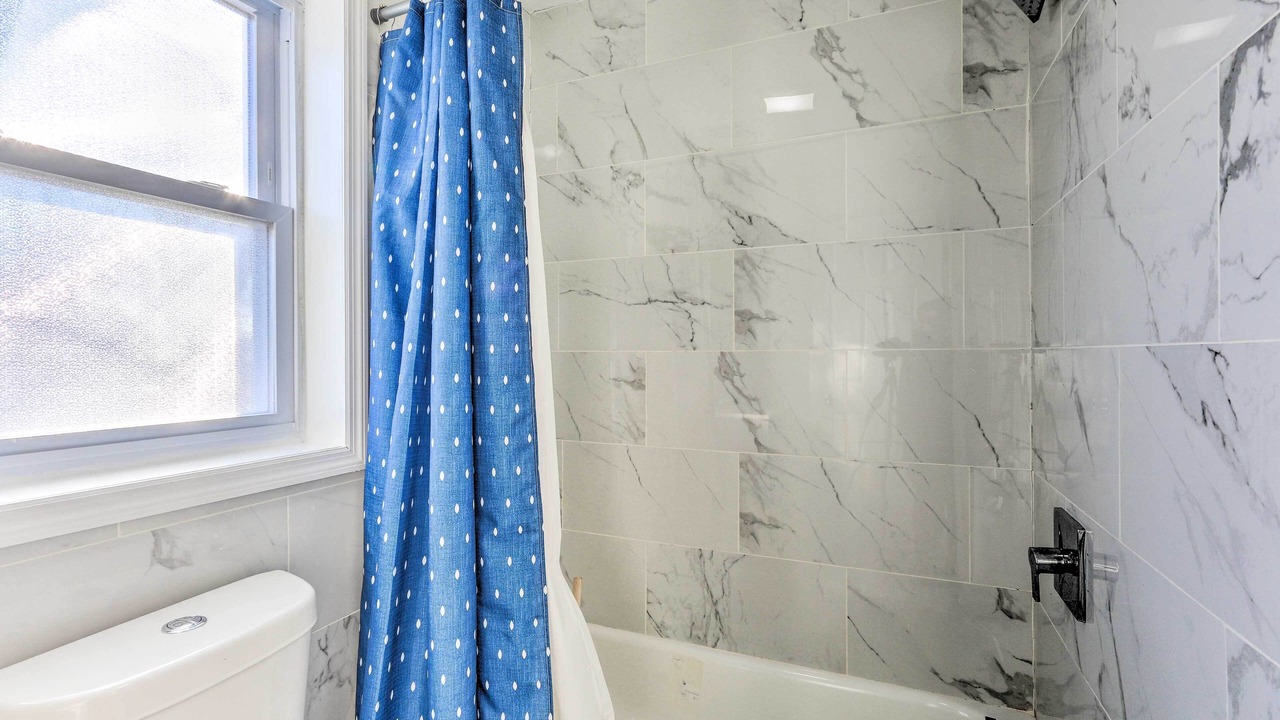 Photo of Others in Newark