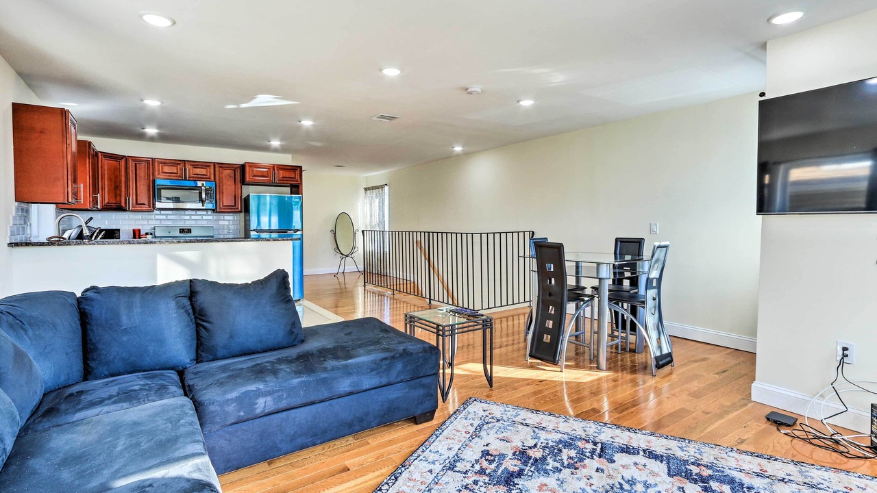 Photo of Others in Newark