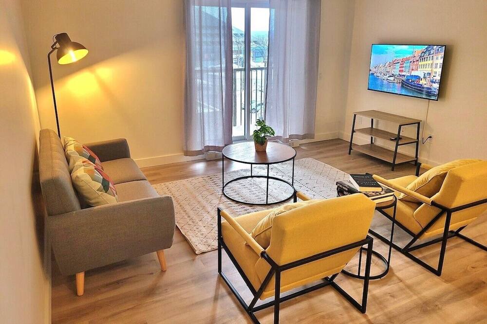 Photo of Livingroom in Cite-Universitaire