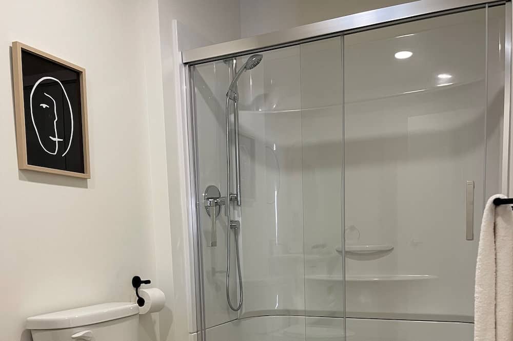 Photo of Bathroom in Cite-Universitaire