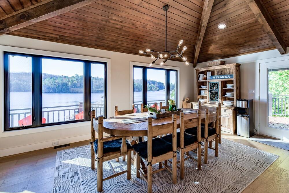 Photo of Livingroom in Rosseau