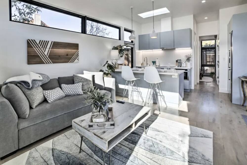 Photo of Bedroom in Opal Cliffs