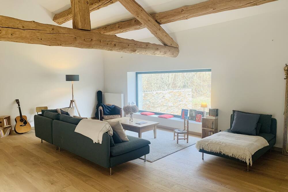 Photo of Livingroom in Caudebronde