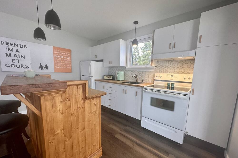 Photo of Kitchen in Saint-Mathieu-de-Rioux
