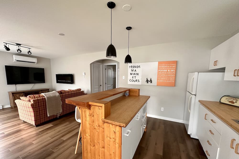 Photo of Kitchen in Saint-Mathieu-de-Rioux
