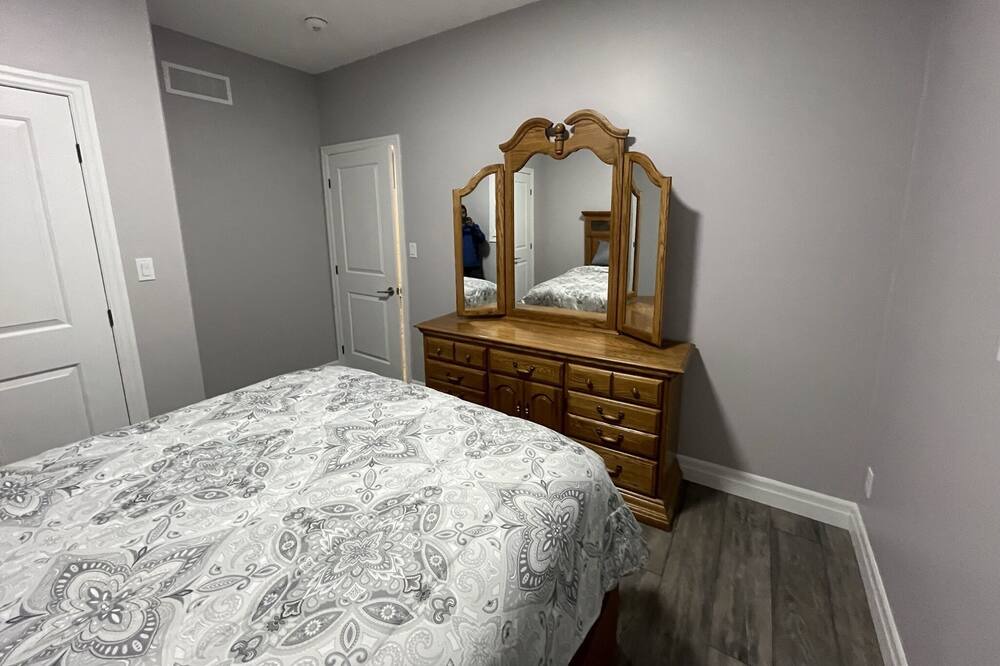 Photo of Bedroom in Trenton