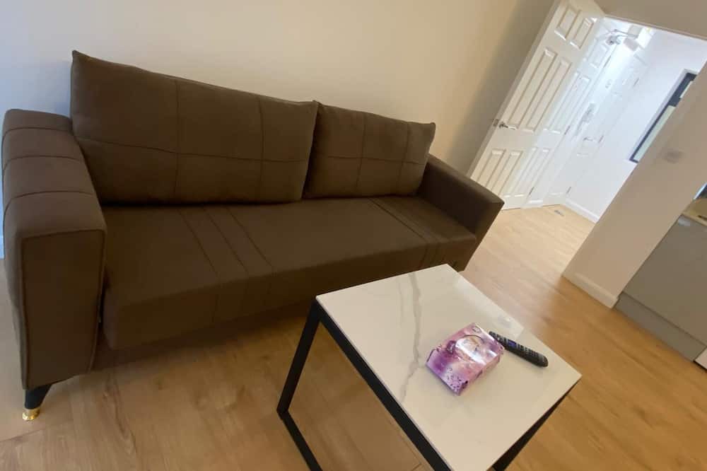 Photo of Livingroom in Walpole