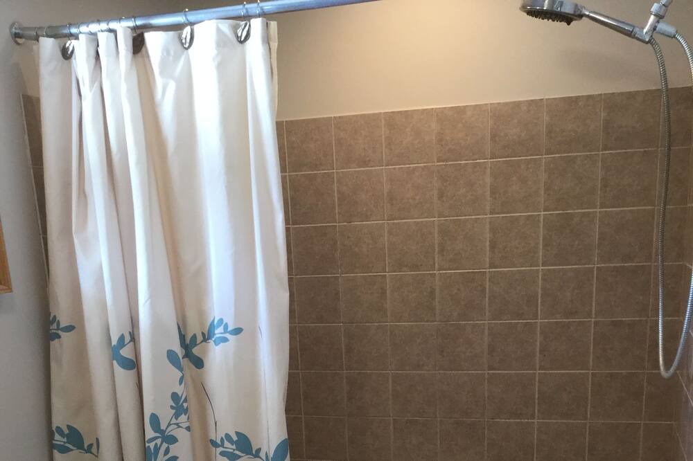 Photo of Bathroom in McMurrich/Monteith
